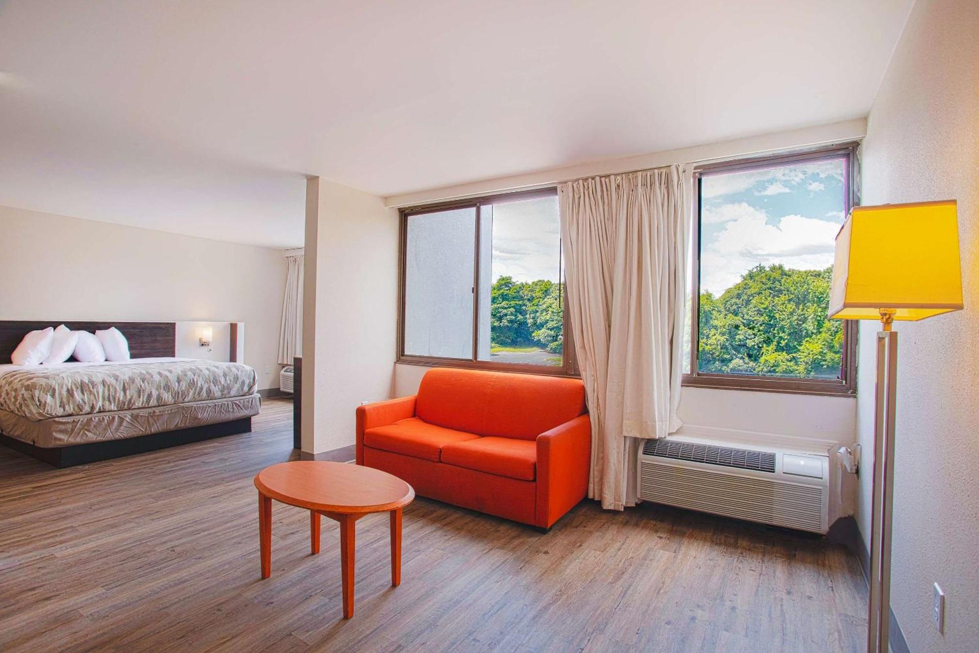 Americas Value Hotel Winston-Salem