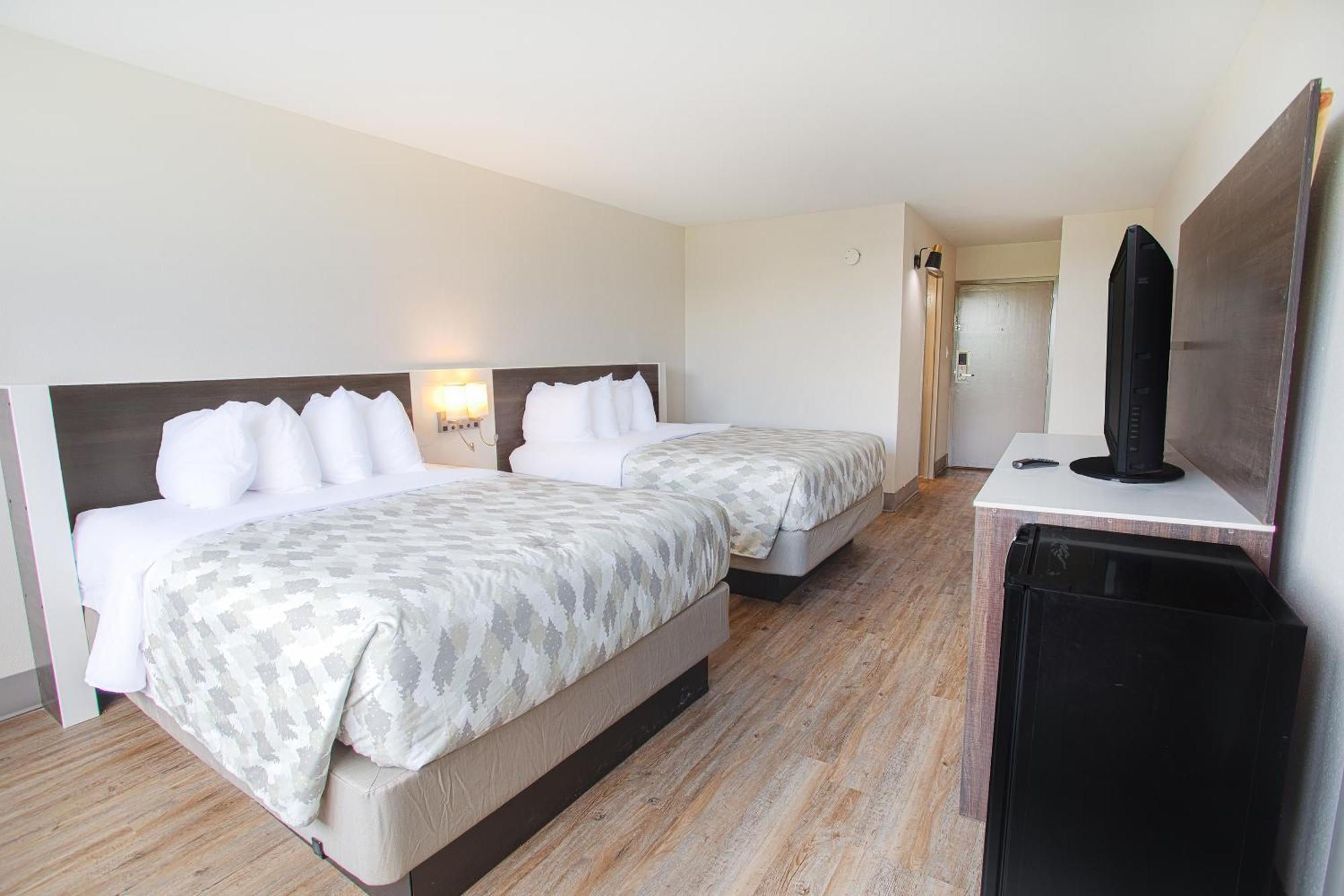 Americas Value Hotel