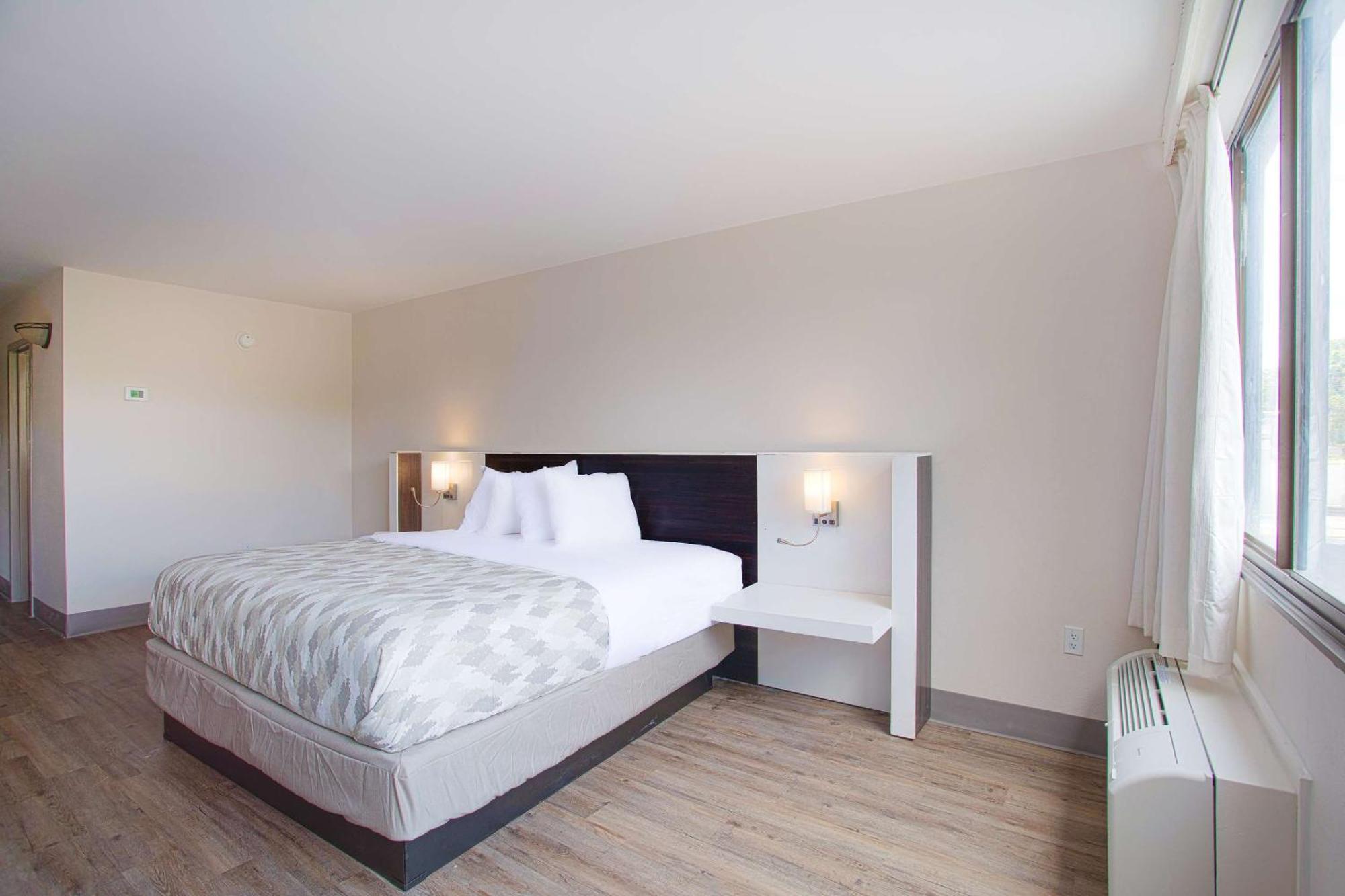 Americas Value 3* Winston-Salem